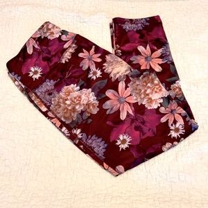VOGO Athletica Floral 🌸 ultra soft high waist 3/4 length leggings